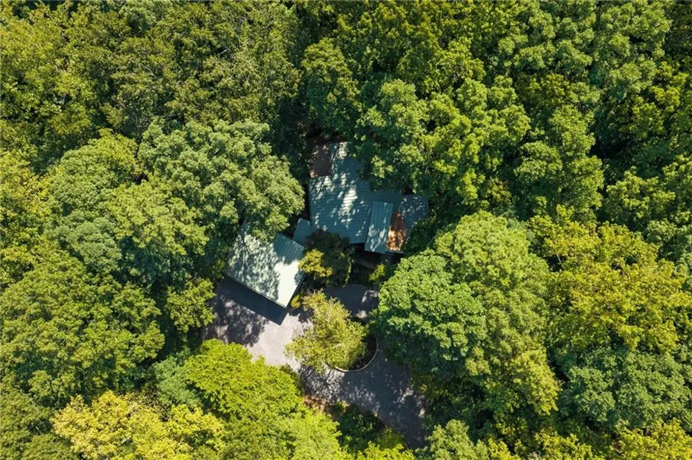 126 Nickajack Road SE Mableton, GA 30126