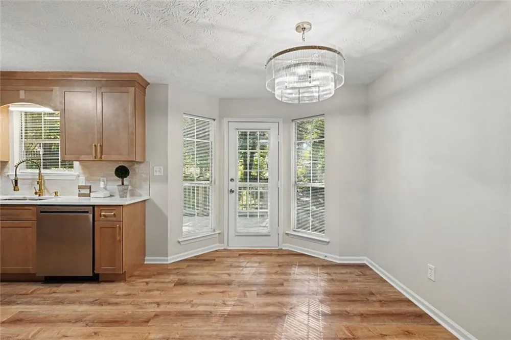 115 Lakeview Drive Stockbridge, GA 30281