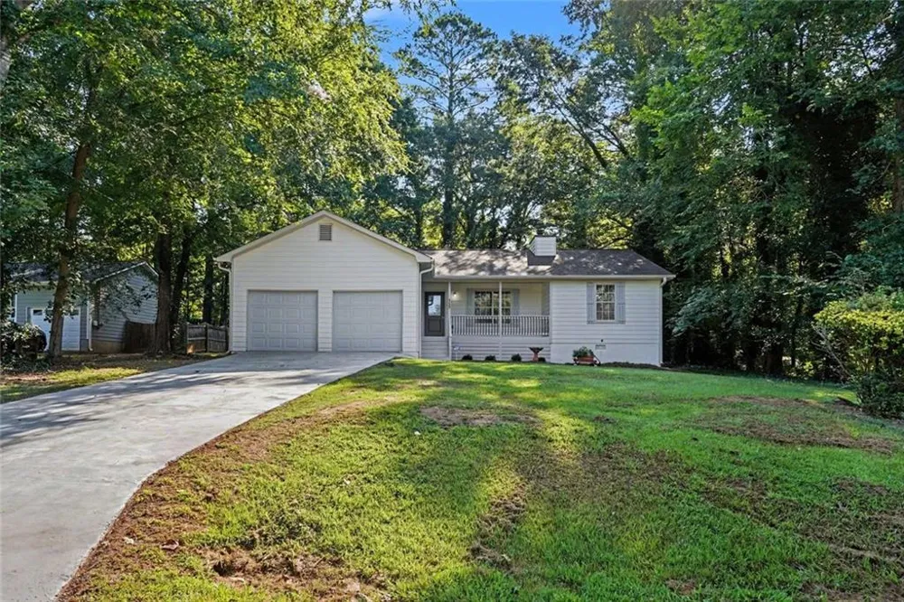 115 Lakeview Drive Stockbridge, GA 30281