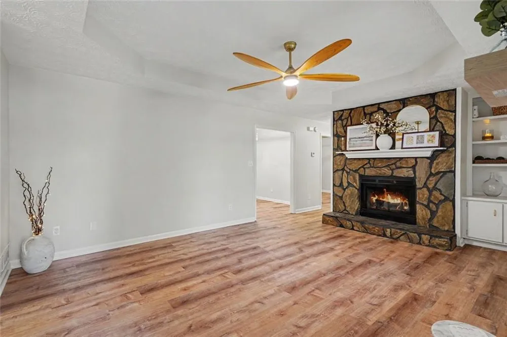 115 Lakeview Drive Stockbridge, GA 30281