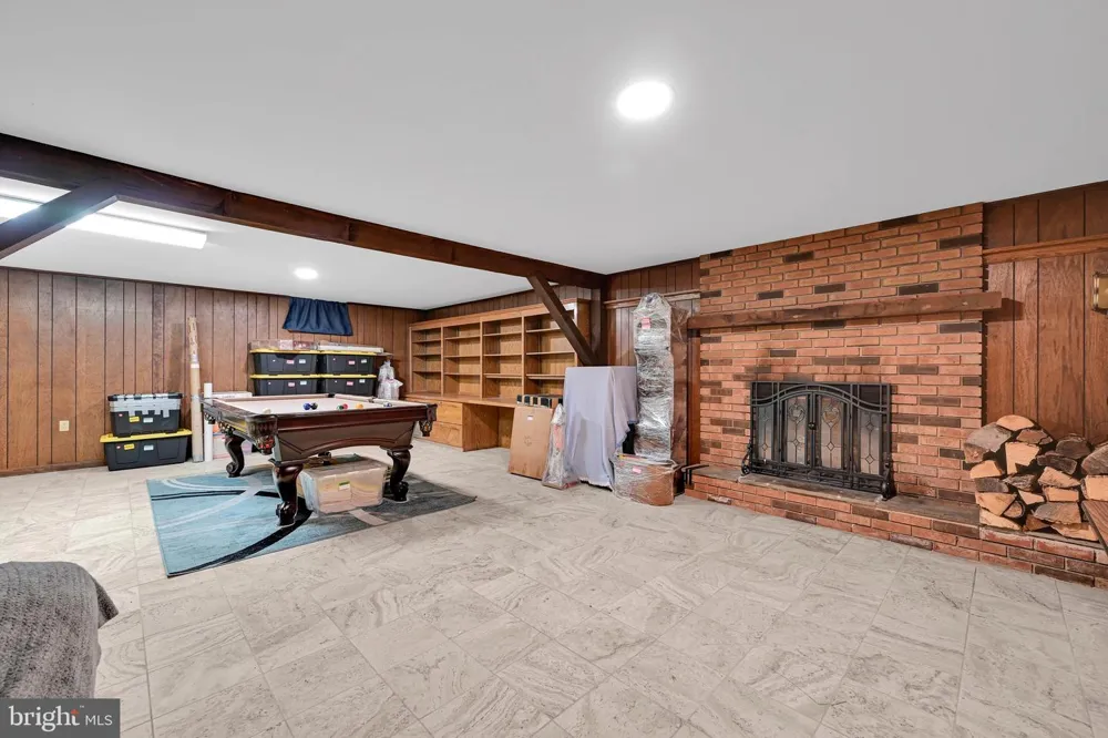 20 CLEARVIEW DRIVE Lebanon, PA 17042