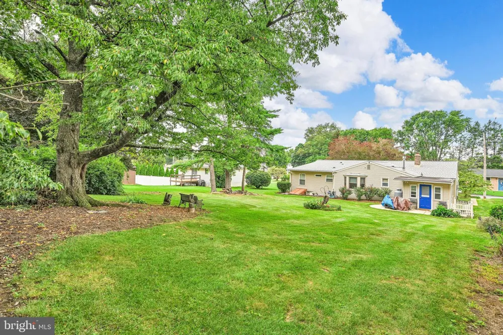 20 CLEARVIEW DRIVE Lebanon, PA 17042