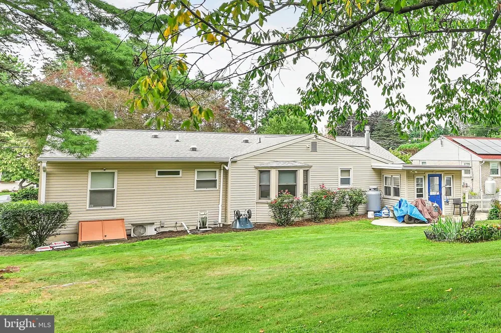 20 CLEARVIEW DRIVE Lebanon, PA 17042