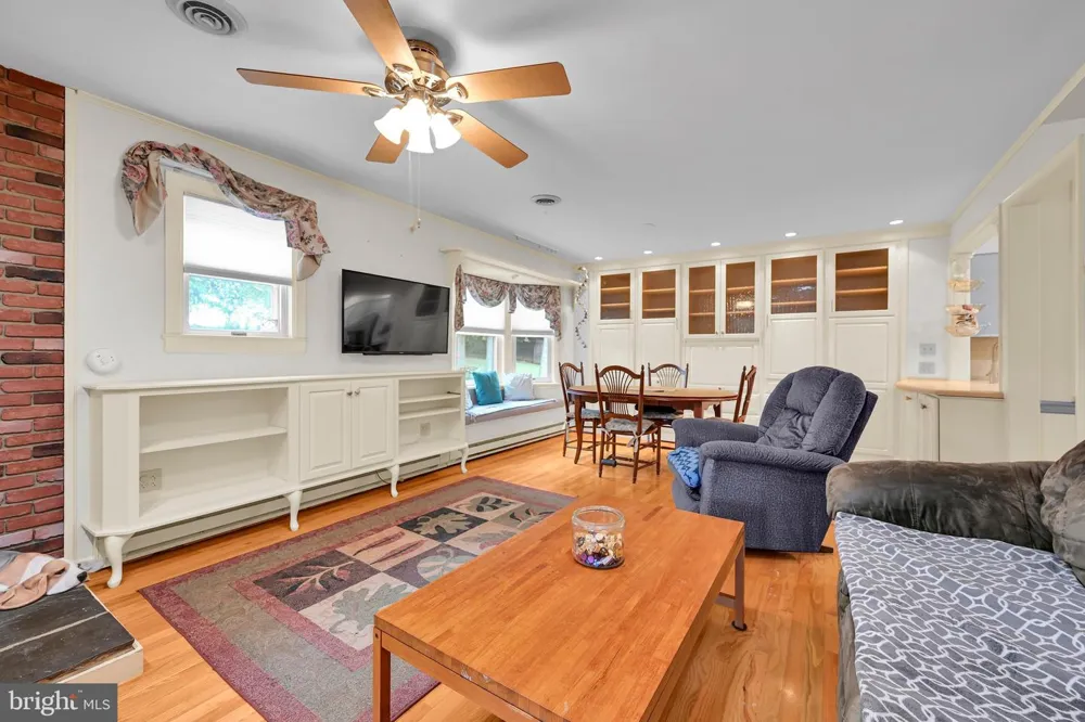 20 CLEARVIEW DRIVE Lebanon, PA 17042