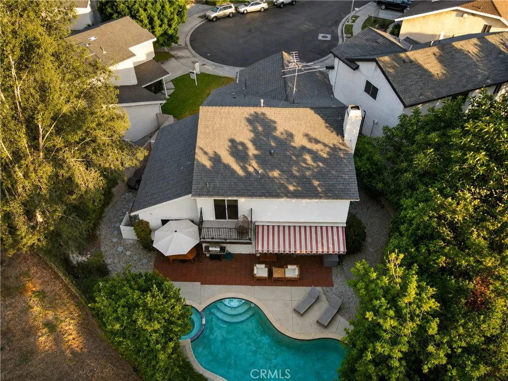 7819 Goldmine Lane Lake Balboa, CA 91406