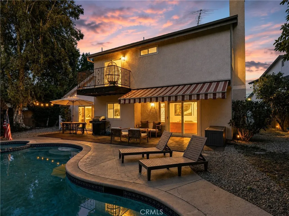 7819 Goldmine Lane Lake Balboa, CA 91406