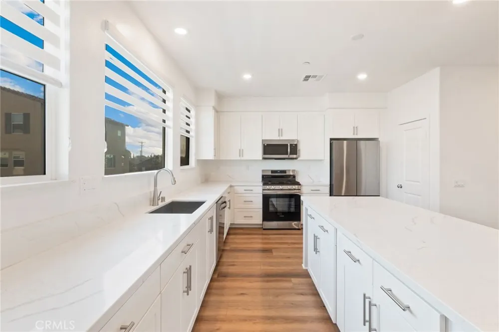 7128 Viceroy Way Buena Park, CA 90621