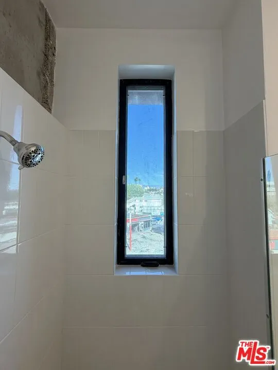 1870 E 1st Street #101 Los Angeles, CA 90033