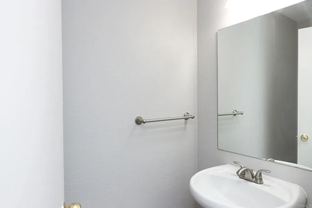 2062 Azure #5 Chula Vista, CA 91915