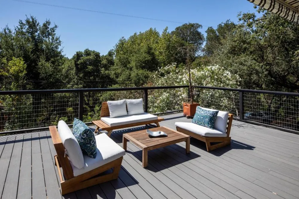 411 Glenwood Avenue Woodside, CA 94062