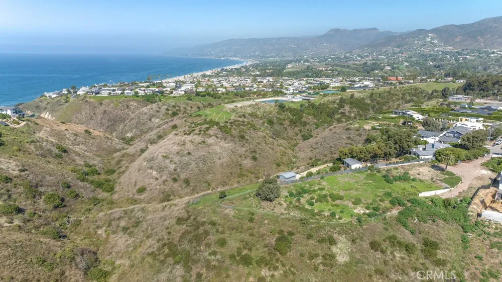 6771 Wandermere Road Malibu, CA 90265