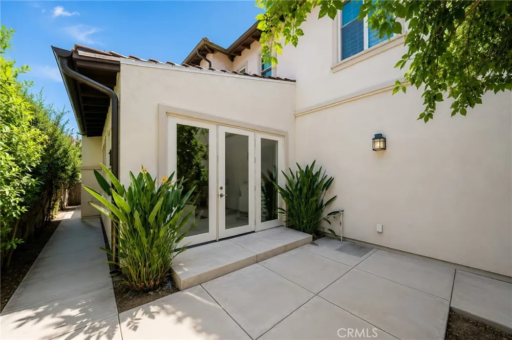 221 Mantle Irvine, CA 92618