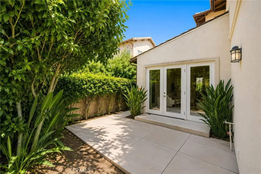 221 Mantle Irvine, CA 92618