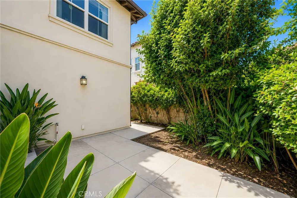 221 Mantle Irvine, CA 92618