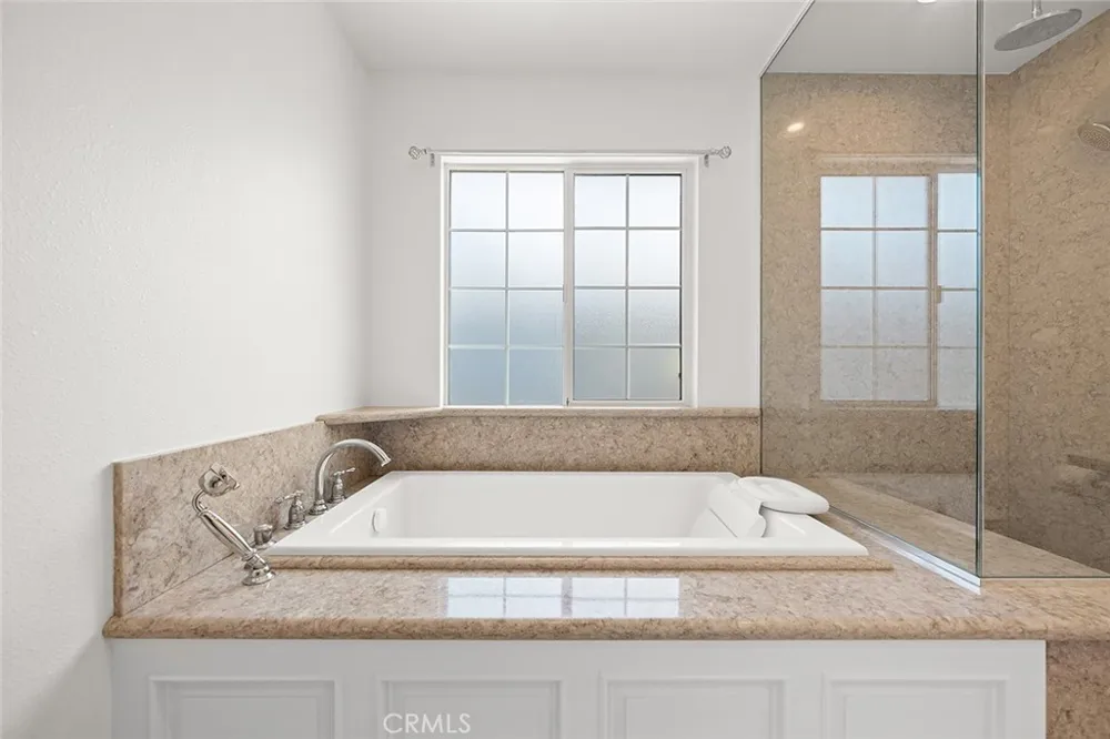 7009 E El Paseo Long Beach, CA 90815