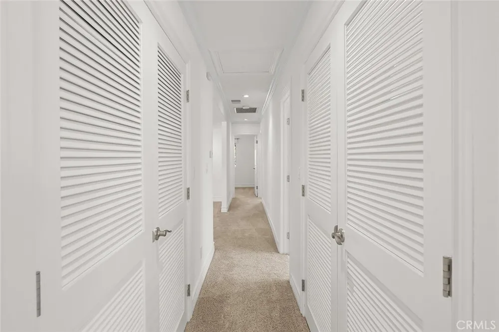 7009 E El Paseo Long Beach, CA 90815