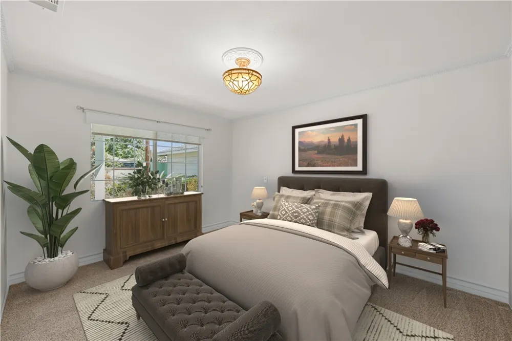 7009 E El Paseo Long Beach, CA 90815