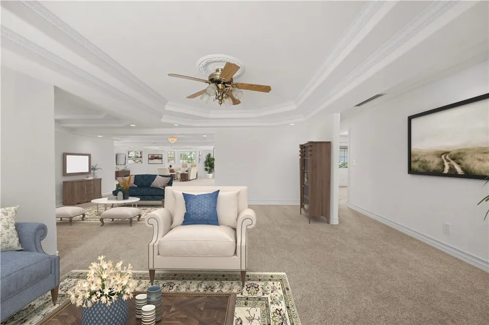 7009 E El Paseo Long Beach, CA 90815