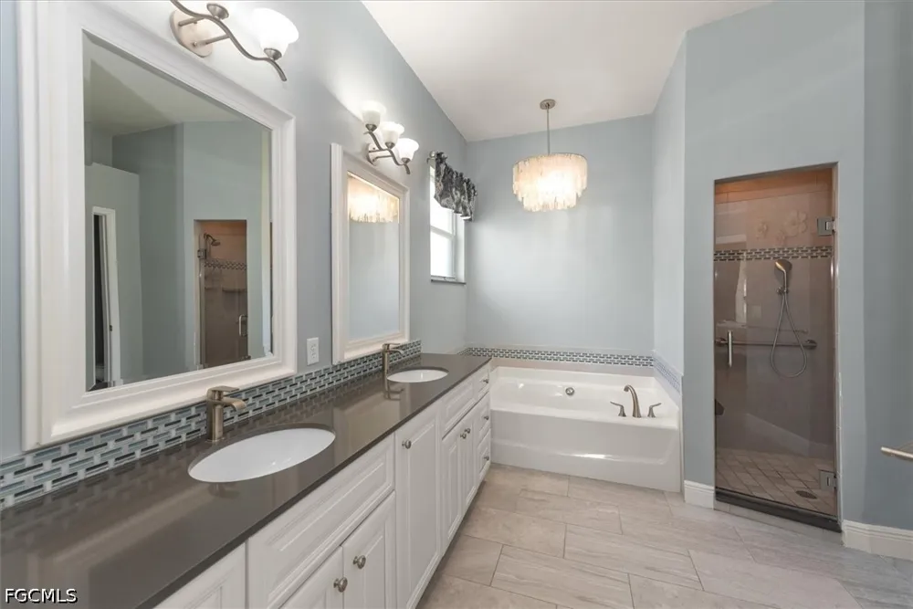 Dresden Court Fort Myers, FL 33912