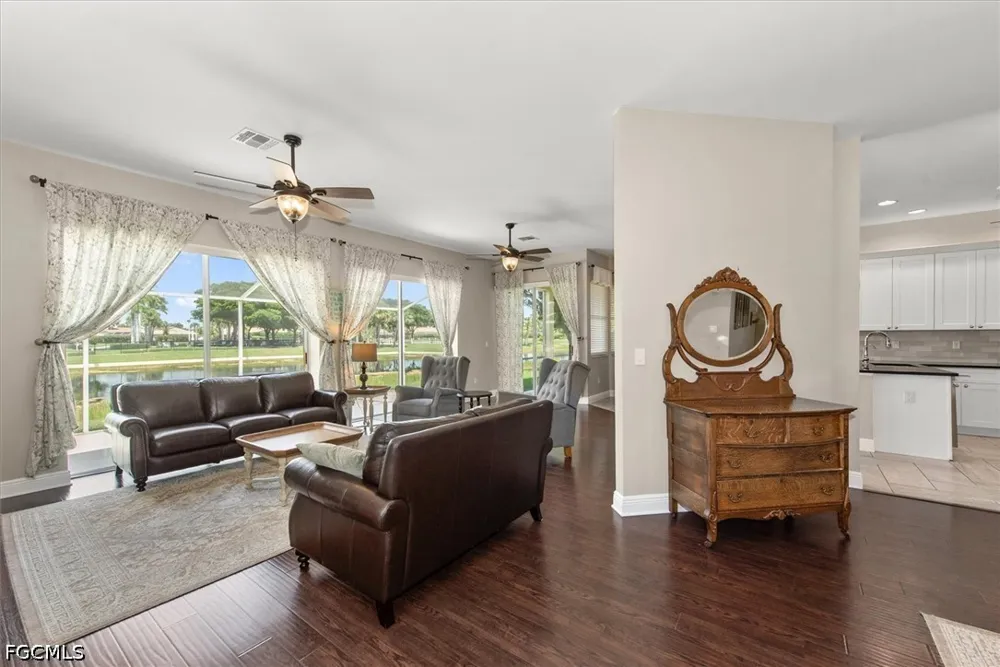 Dresden Court Fort Myers, FL 33912