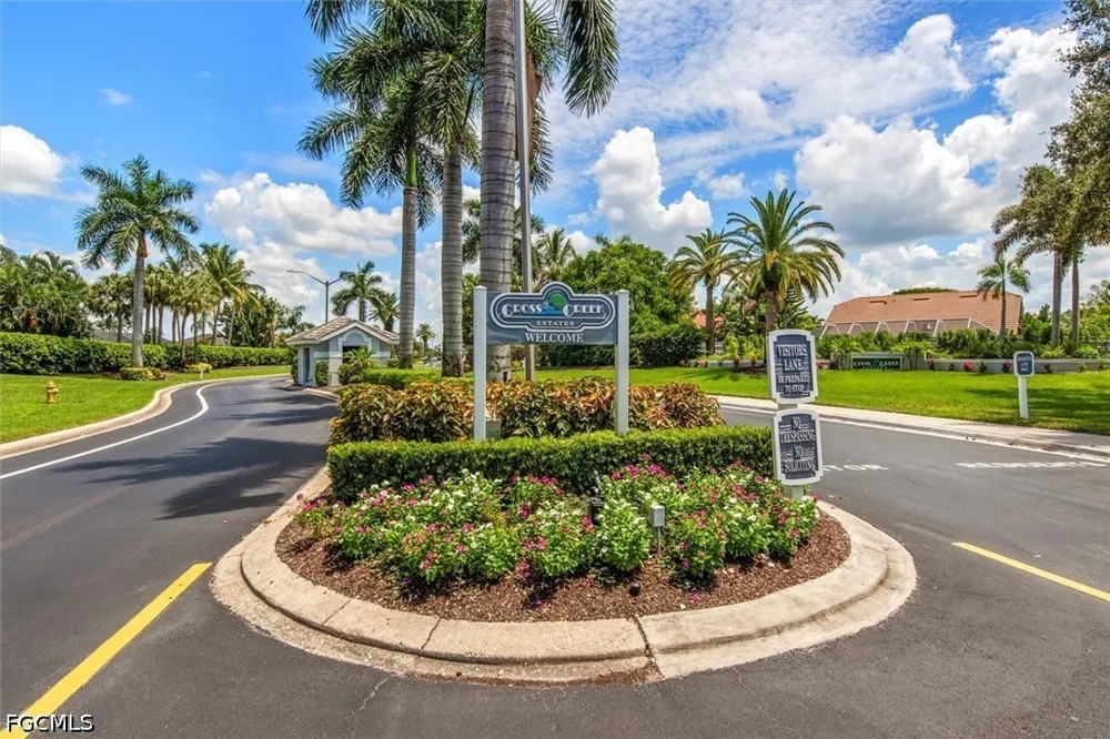 Dresden Court Fort Myers, FL 33912