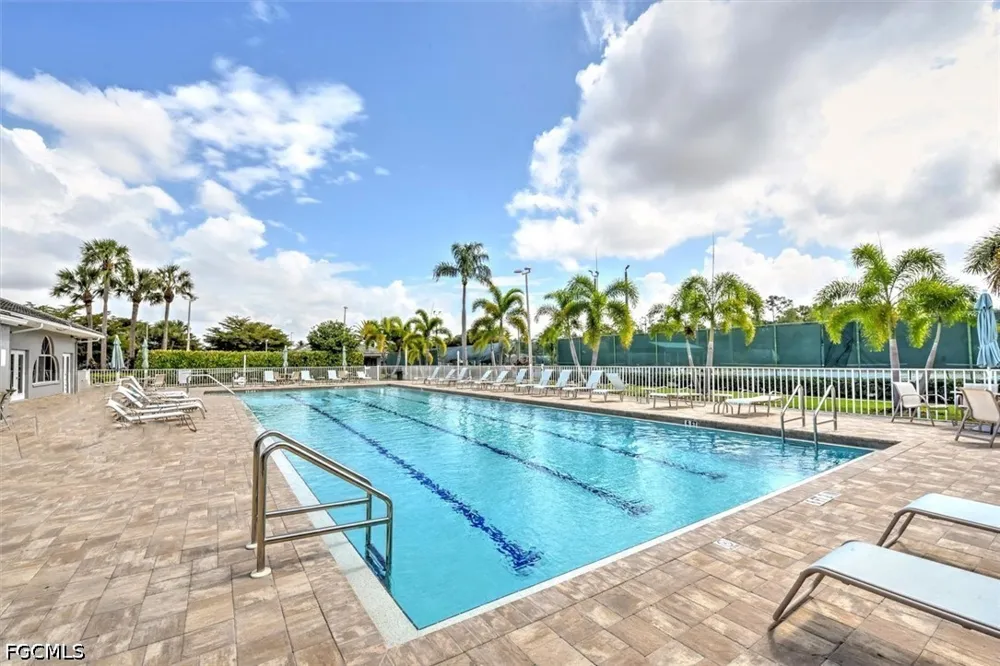 Dresden Court Fort Myers, FL 33912