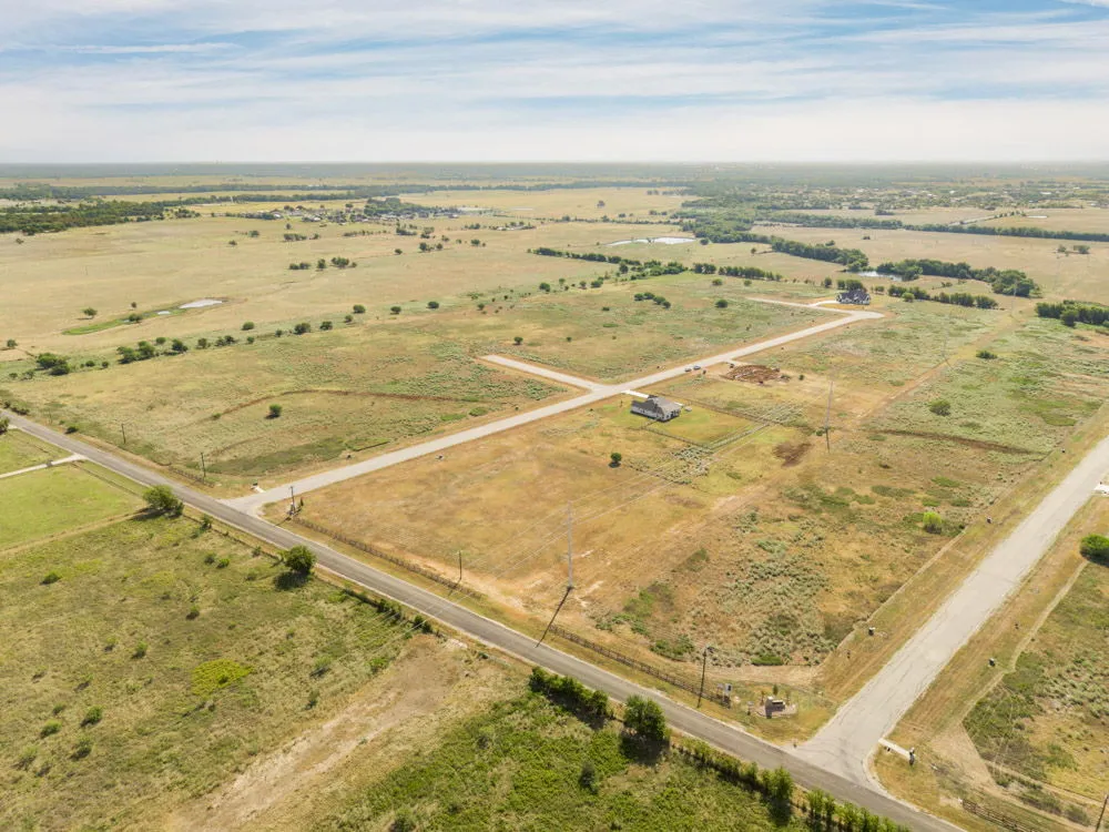 4742 Ruger Way Bryan, TX 77808
