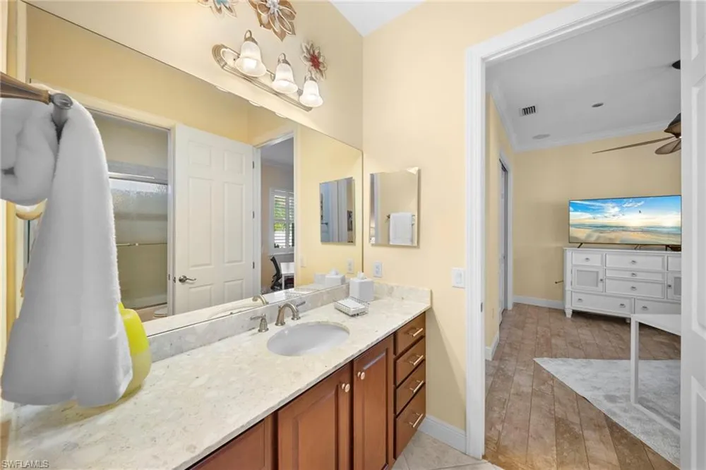 10238 Ashbrook Court Fort Myers, FL 33913