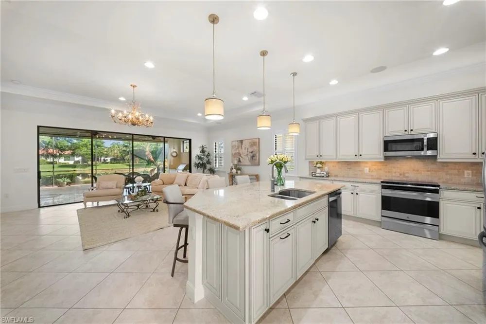 10238 Ashbrook Court Fort Myers, FL 33913
