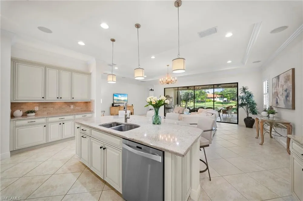 10238 Ashbrook Court Fort Myers, FL 33913