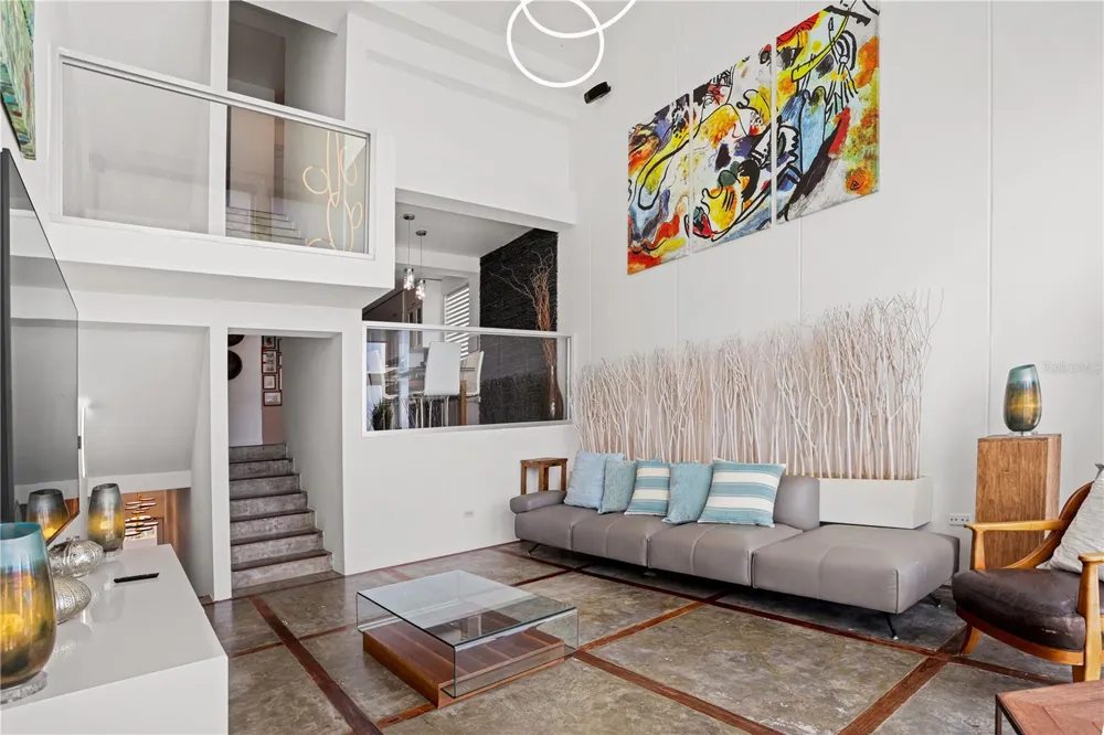 2 RAMPLA DEL ALMIRANTE #A, B San Juan, PR 00907
