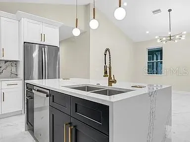 2823 60TH AVENUE St Petersburg, FL 33714