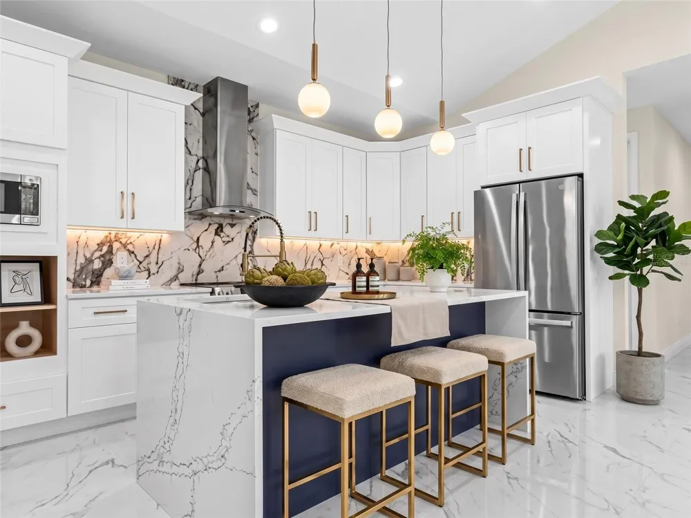 2823 60TH AVENUE St Petersburg, FL 33714