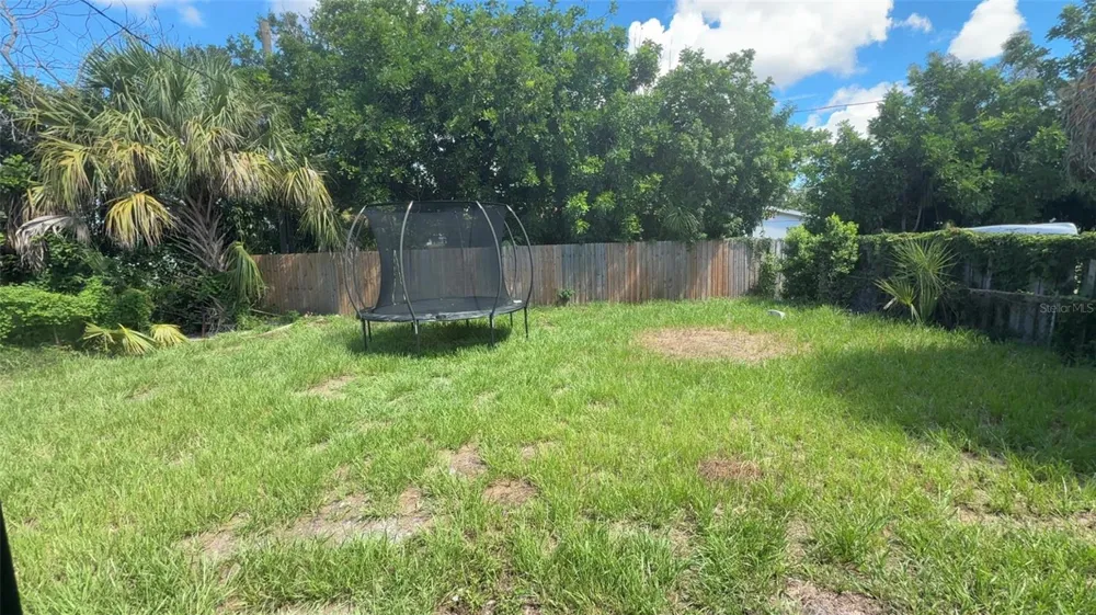2459 17TH AVENUE S St Petersburg, FL 33712