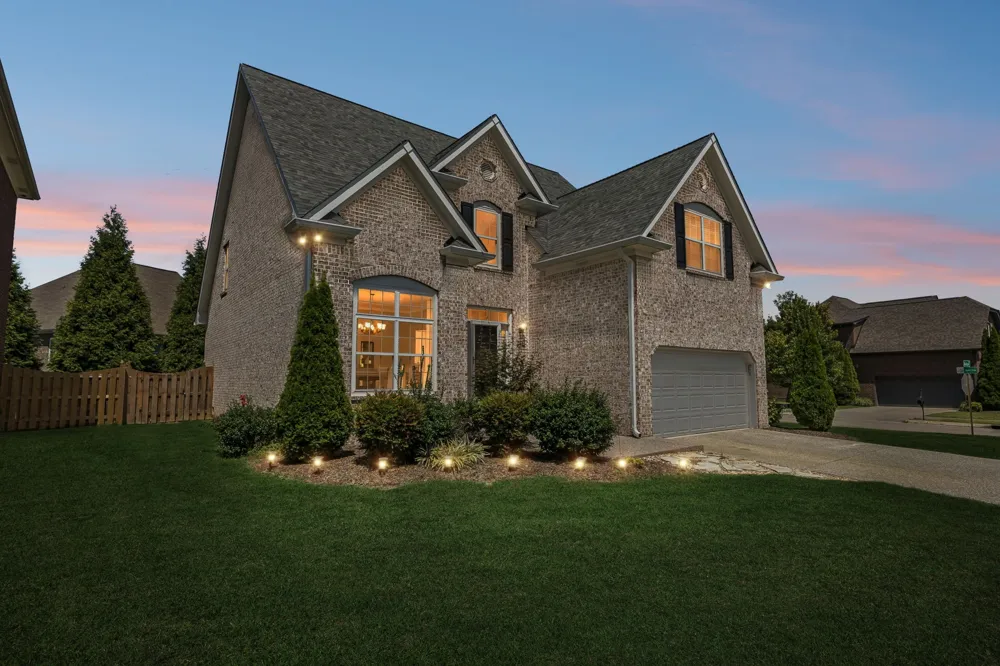 1029 Belcor Dr Spring Hill, TN 37174