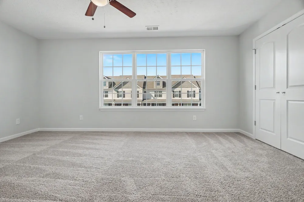 3028 Rg Buchanan Dr La Vergne, TN 37086