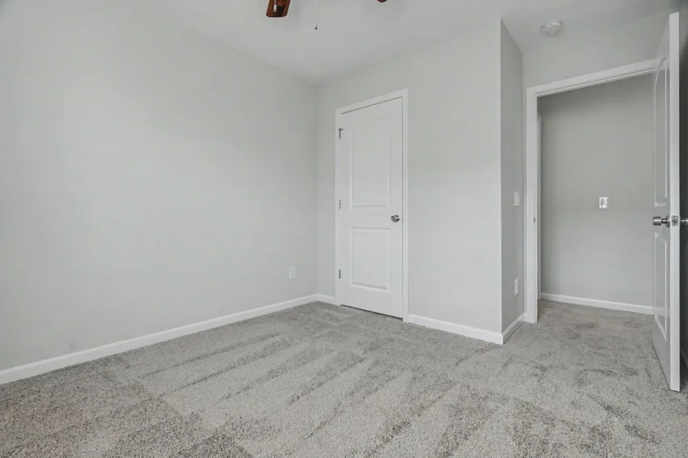 3028 Rg Buchanan Dr La Vergne, TN 37086