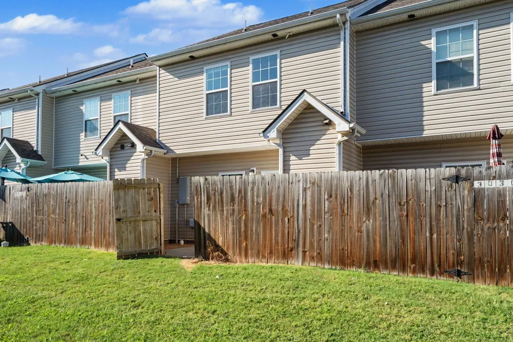 3028 Rg Buchanan Dr La Vergne, TN 37086