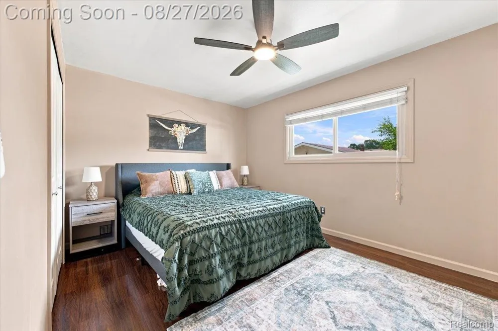 41269 Dunboyne Circle Clinton Charter Township, MI 48038