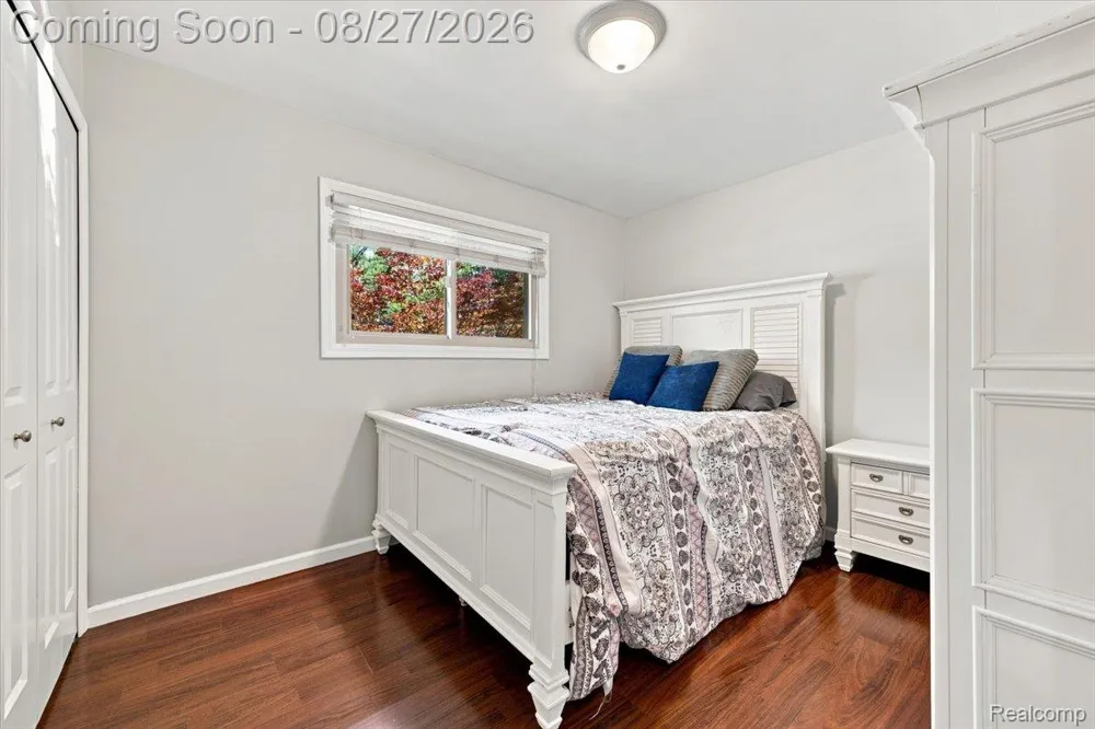 41269 Dunboyne Circle Clinton Charter Township, MI 48038