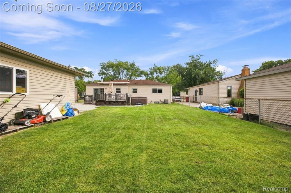 41269 Dunboyne Circle Clinton Charter Township, MI 48038