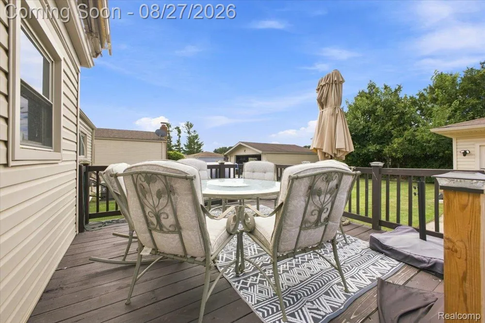 41269 Dunboyne Circle Clinton Charter Township, MI 48038
