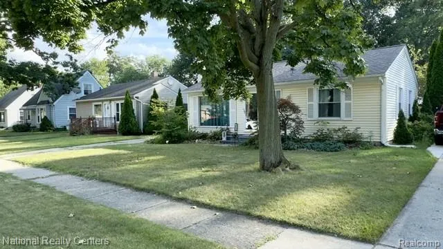 3321 Pine Grove Avenue Port Huron City, MI 48060