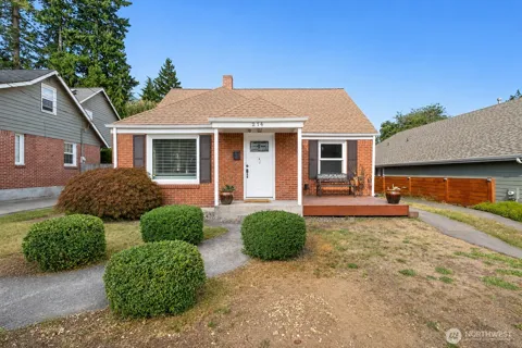 214 Summit Avenue