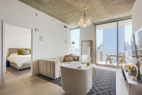 360 Nueces Street #3109