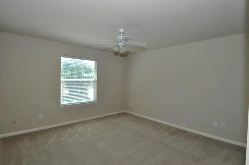 2708 Katie Cove Leander, TX 78641