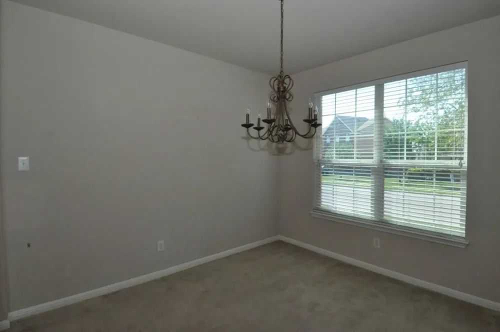 2708 Katie Cove Leander, TX 78641