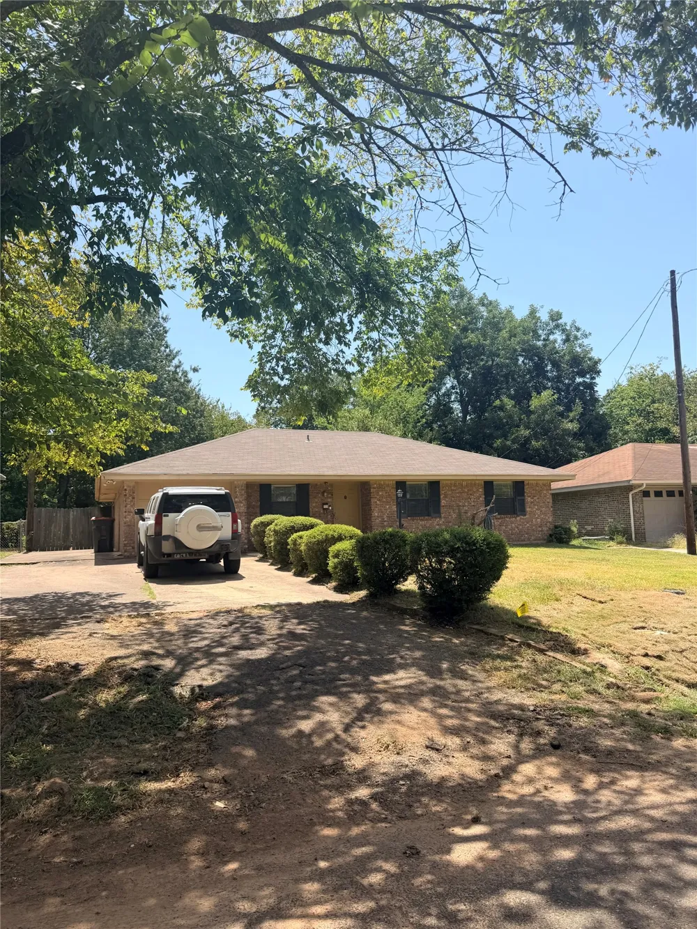 2125 Graham Street Paris, TX 75460