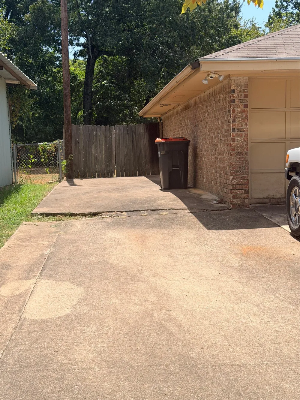 2125 Graham Street Paris, TX 75460