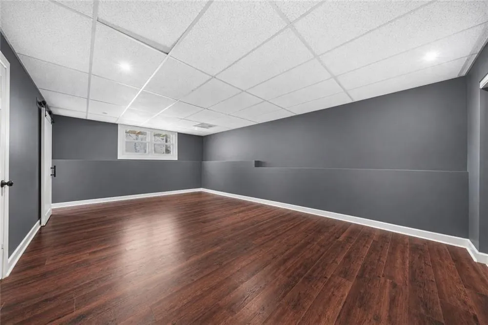 13 Stonecreek Drive SW Cartersville, GA 30120